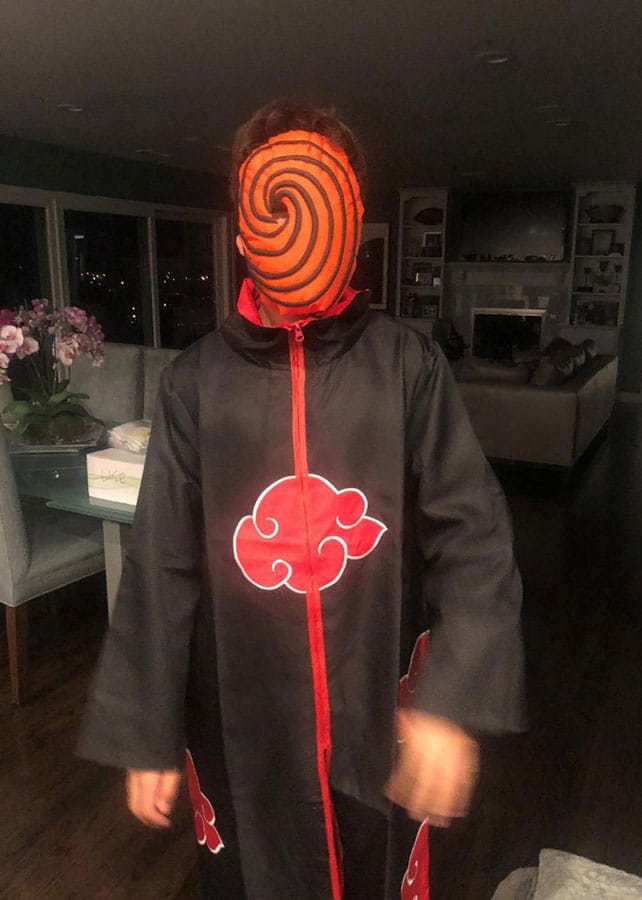 Cole Cacho-Negrete dressed as Tobi from Naruto